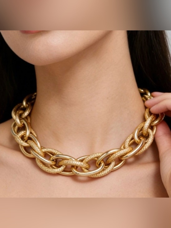 Zara Jewelry - Zara Bold Textured Gold Chain Necklace - Women Jewelry